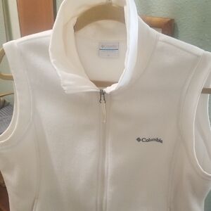 Columbia Women's White Fleece Vest